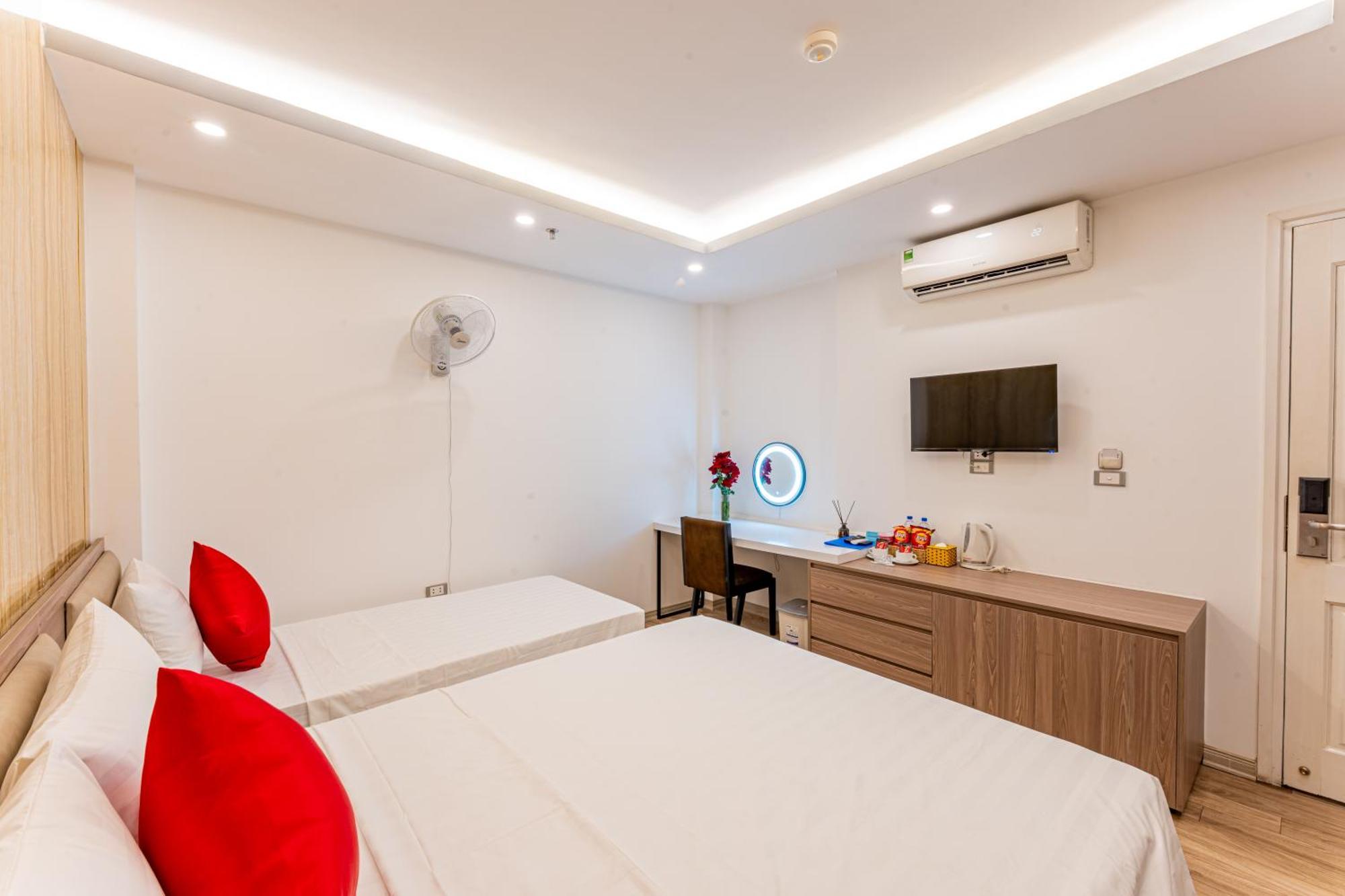 Moon Hotel 26 Do Quang Ханой Экстерьер фото